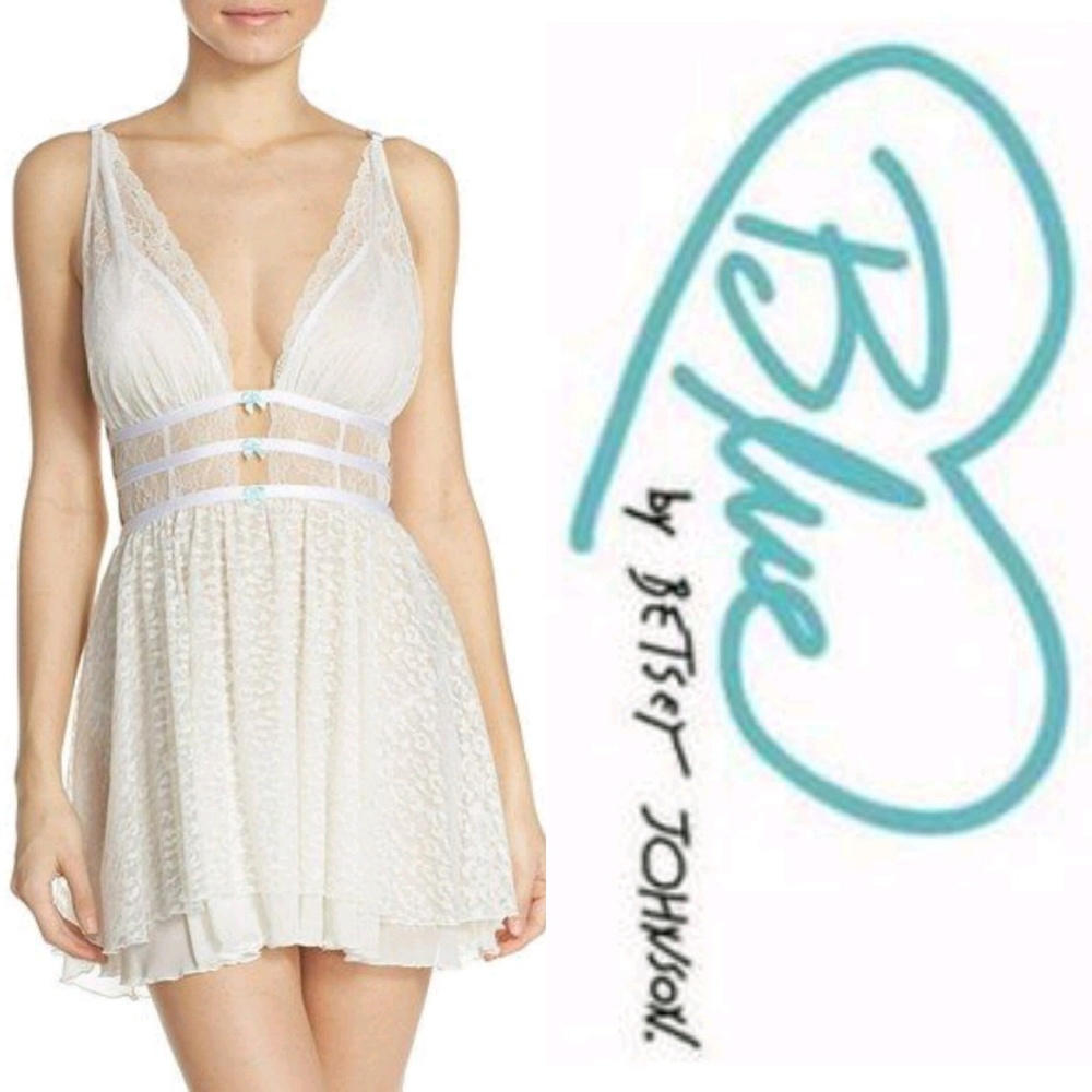 😉 BETSEY JOHNSON LEOPARD MESH SLIP